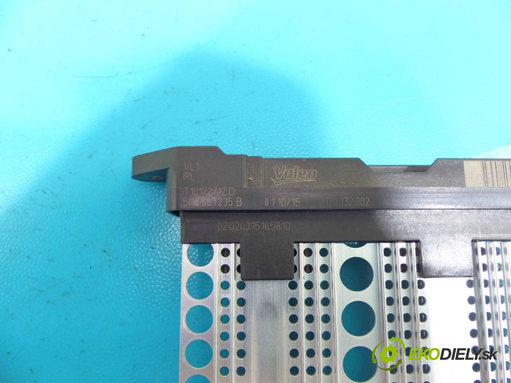 Vw Golf VII 2012-2020 2.0 tdi 150 HP manual 110 kW 1968 cm3 5- radiator 5Q0963235B (Radiátory kúrenia)