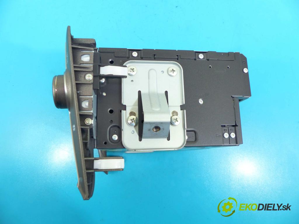 Lexus LS IV 2006-2017 5.0 V8 394KM: automatic 290 kW 4969 cm3 4- Radio originál 86120-50F30