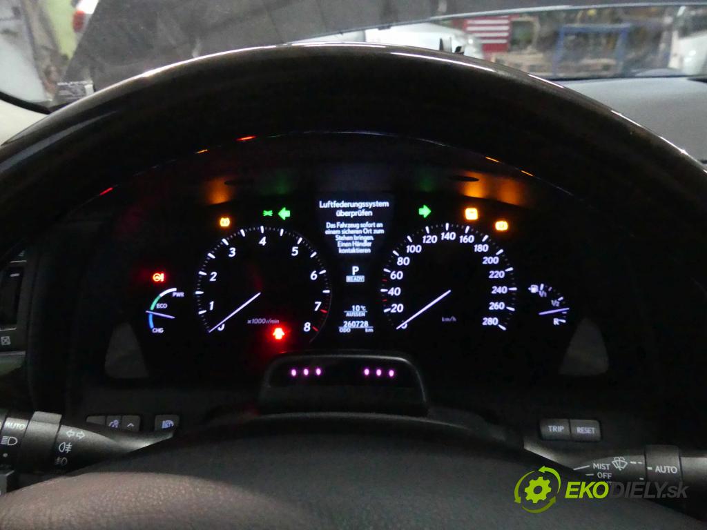 Lexus LS IV 2006-2017 5.0 V8 394KM: automatic 290 kW 4969 cm3 4- prístrojovka/ budíky 83800-50450 (Prístrojové dosky, displeje)