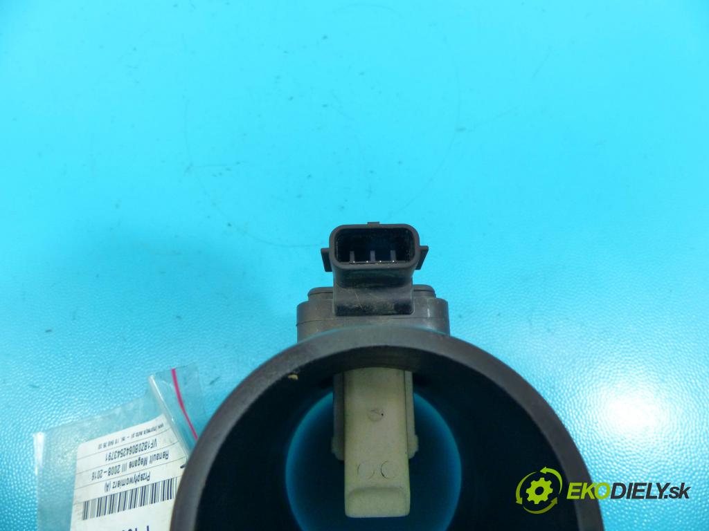 Renault Megane III 2008-2016 1.5 DCI 106 HP manual 78 kW 1461 cm3 5- průtokoměr: 8200682558-B (Váhy vzduchu)