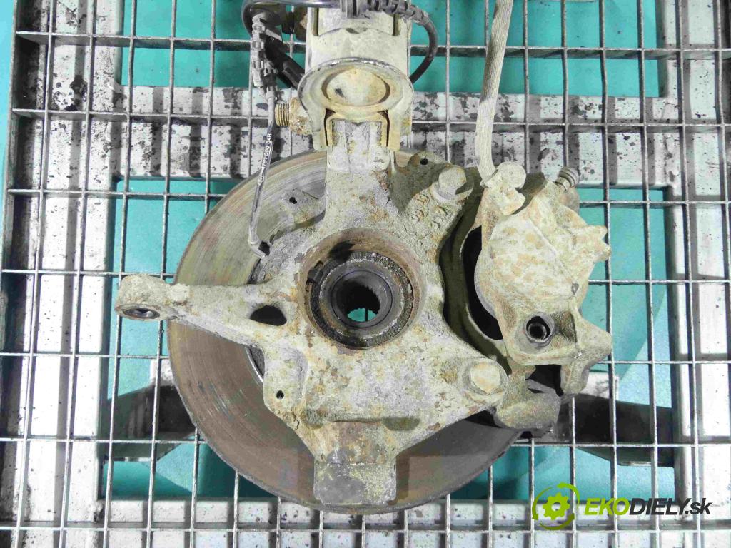 Renault Megane III 2008-2016 1.5 DCI 106 HP manual 78 kW 1461 cm3 5- náboj ľavé  (Náboje)