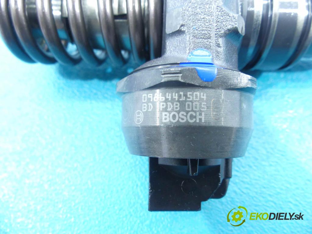 Vw Golf IV 1997-2003 1.9 tdi 116 HP manual 85 kW 1896 cm3 5- vstrekovacie čerpadlo 0986441504 (Vstrekovače)