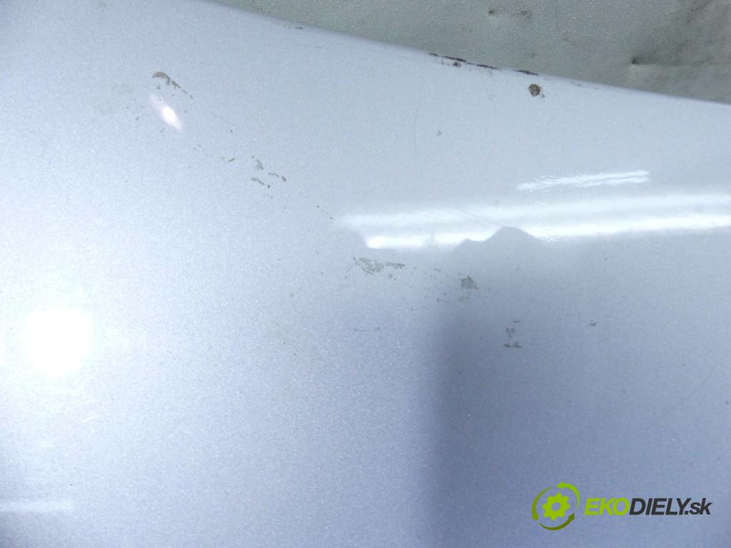 Mercedes C W203 2000-2007 2.6 V6 (112912) 170 hp automatic 125 kW 2597 cm3 4- zadní kufrové dveře  (Zadní kapoty)