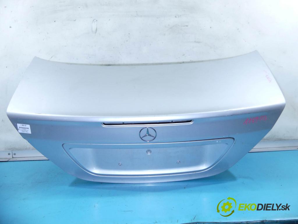 Mercedes C W203 2000-2007 2.6 V6 (112912) 170 hp automatic 125 kW 2597 cm3 4- zadní kufrové dveře  (Zadní kapoty)