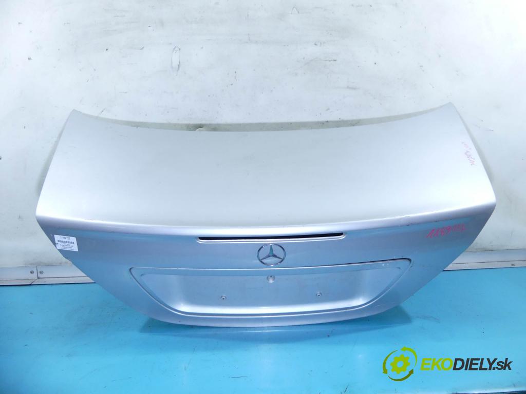 Mercedes C W203 2000-2007 2.6 V6 (112912) 170 hp automatic 125 kW 2597 cm3 4- zadní kufrové dveře  (Zadní kapoty)