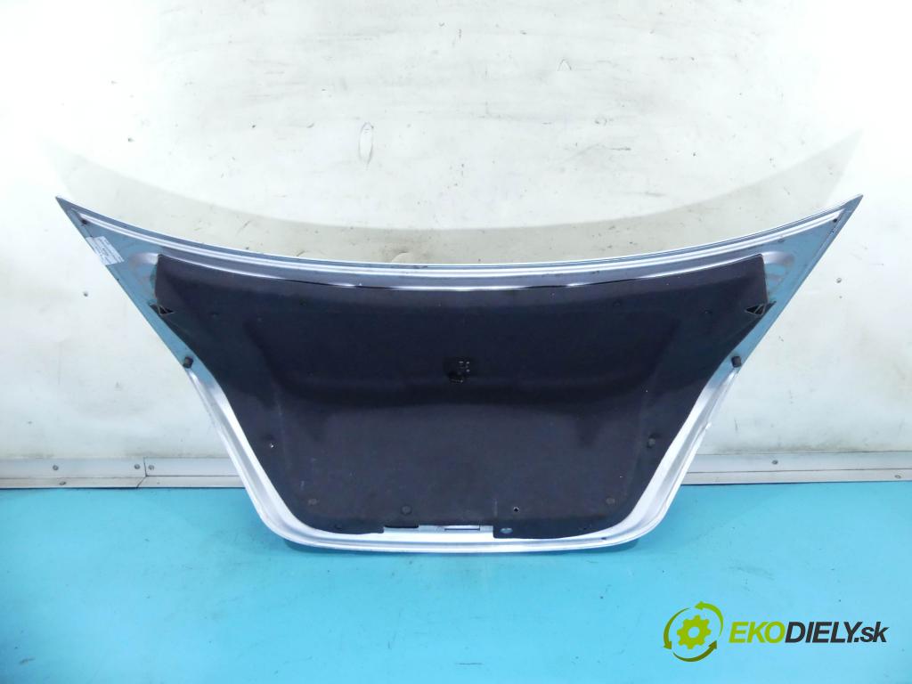 Mercedes C W203 2000-2007 2.6 V6 (112912) 170 hp automatic 125 kW 2597 cm3 4- zadní kufrové dveře  (Zadní kapoty)