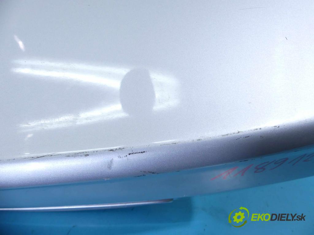 Mercedes C W203 2000-2007 2.6 V6 (112912) 170 hp automatic 125 kW 2597 cm3 4- zadní kufrové dveře  (Zadní kapoty)