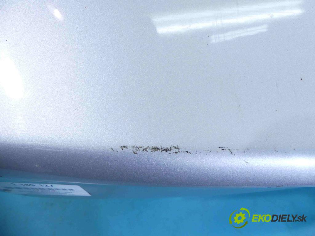 Mercedes C W203 2000-2007 2.6 V6 (112912) 170 hp automatic 125 kW 2597 cm3 4- zadní kufrové dveře  (Zadní kapoty)