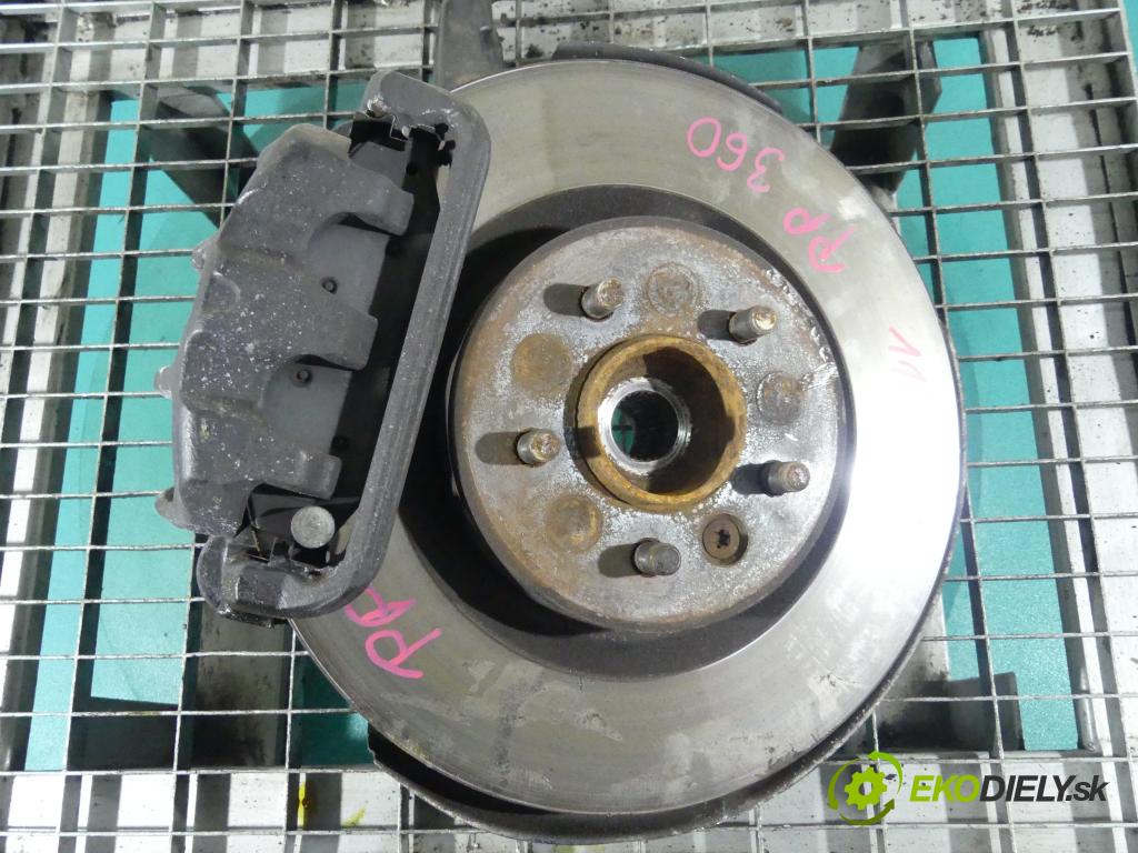 Land rover Range Rover III L322 02-12 3.0 D V6 245KM automatic 180 kW 2993 cm3 5- náboj pravé  (Náboje)