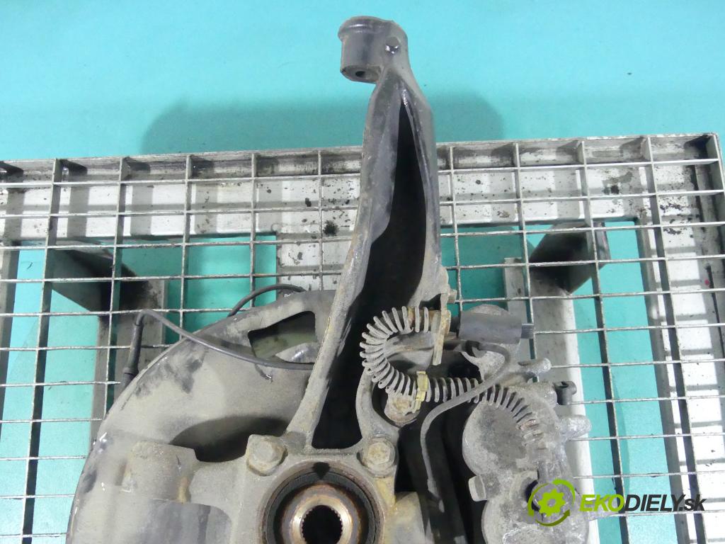 Land rover Range Rover III L322 02-12 3.0 D V6 245KM automatic 180 kW 2993 cm3 5- náboj pravé  (Náboje)