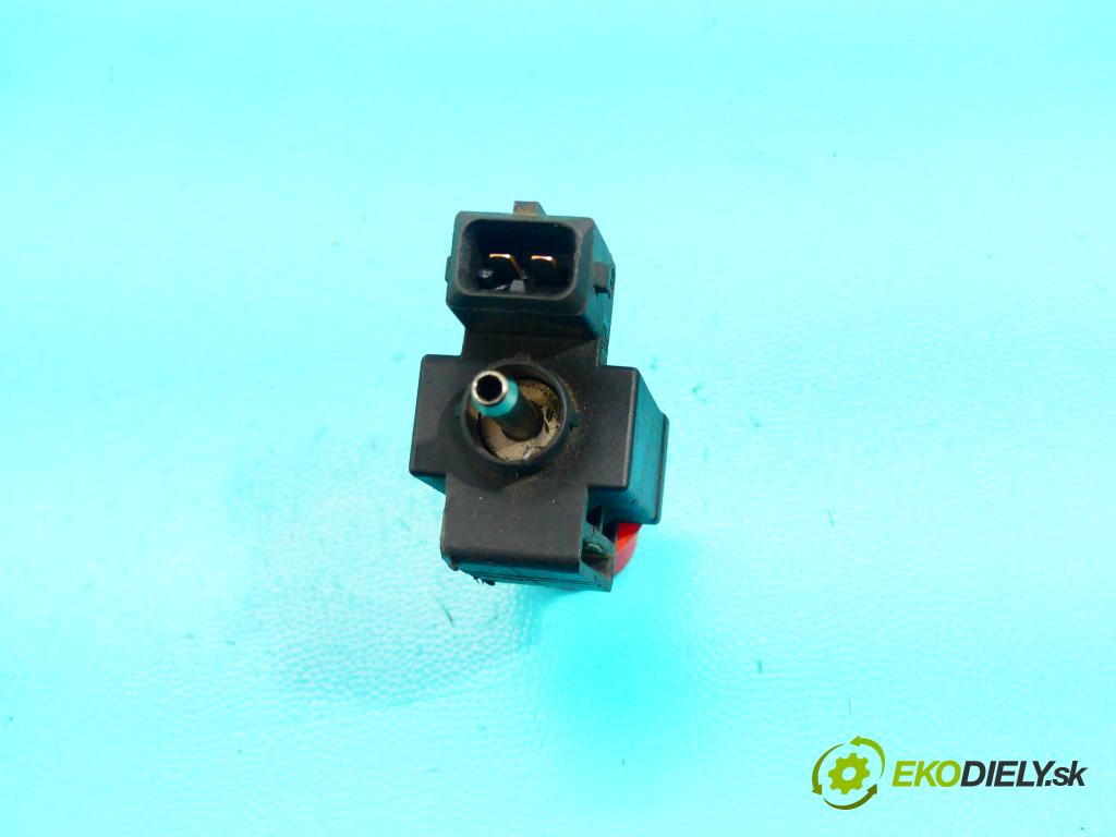 Land rover Range Rover III L322 02-12 3.0 D V6 245KM automatic 180 kW 2993 cm3 5- ventil podtlaku 70242800 (Ventily)