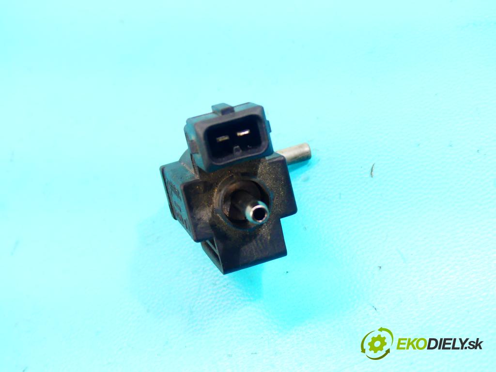 Land rover Range Rover III L322 02-12 3.0 D V6 245KM automatic 180 kW 2993 cm3 5- ventil podtlaku 70243600 (Ventily)