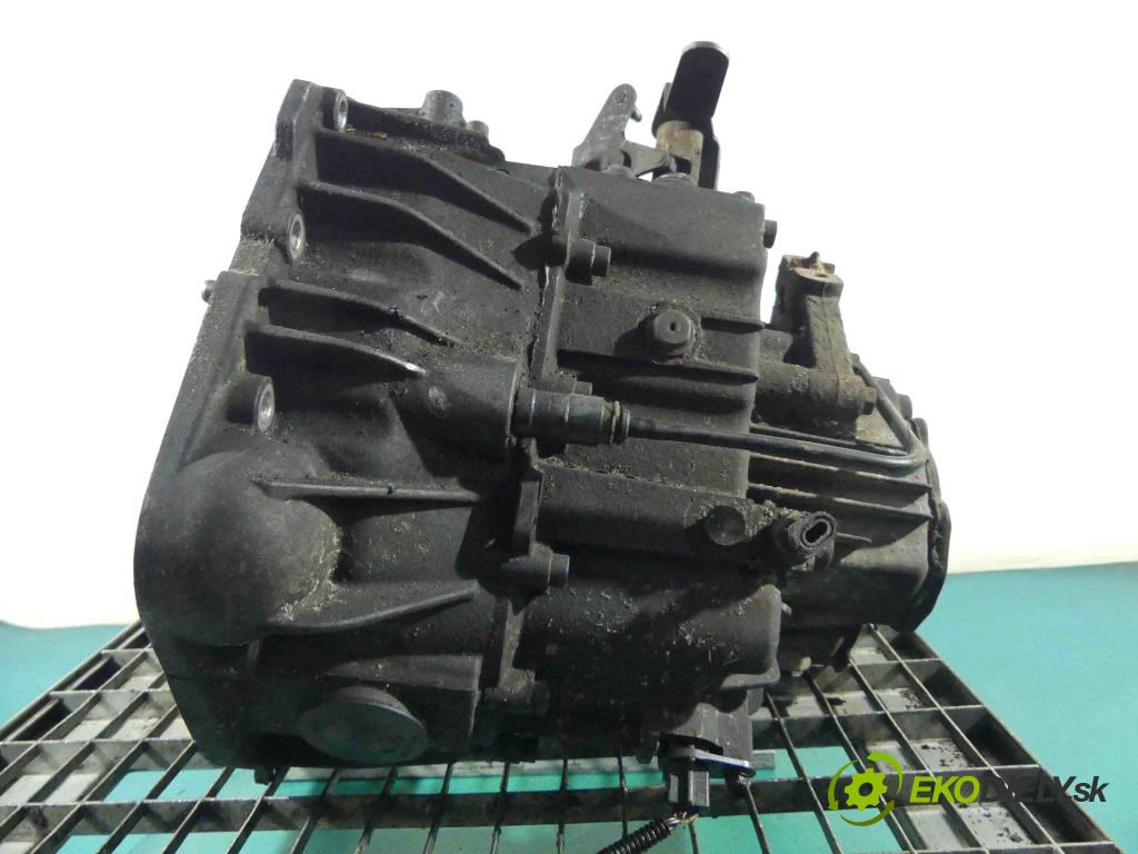 Chrysler Pt cruiser 2.2 CRD 121KM manual 89 kW 2200 cm3 5- převodovka stupňová manual 288 0 0401 92