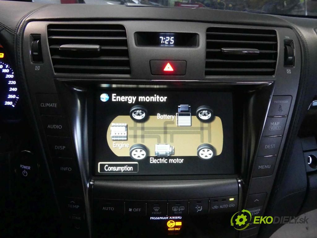 Lexus LS IV 2006-2017 5.0 V8 394KM: automatic 290 kW 4969 cm3 4- Radio továreň: 13441440-4BZ