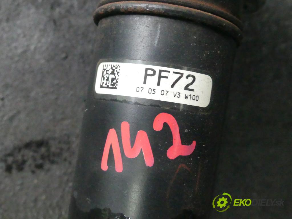 Lexus LS IV 2006-2017 5.0 V8 394KM: automatic 290 kW 4969 cm3 4- Hřídel:  (Kardaňové hriadele)