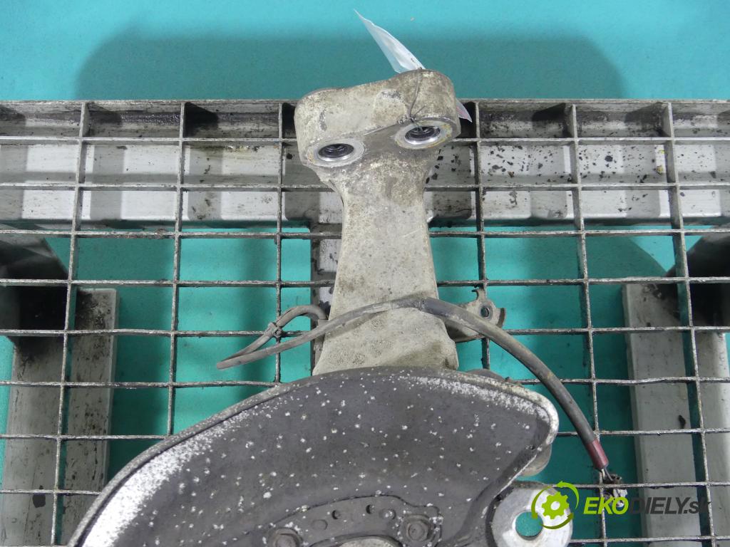 Lexus LS IV 2006-2017 5.0 V8 394KM: automatic 290 kW 4969 cm3 4- náboj ľavé  (Náboje)