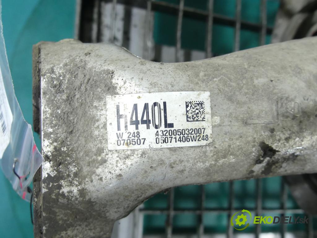 Lexus LS IV 2006-2017 5.0 V8 394KM: automatic 290 kW 4969 cm3 4- náboj ľavé  (Náboje)