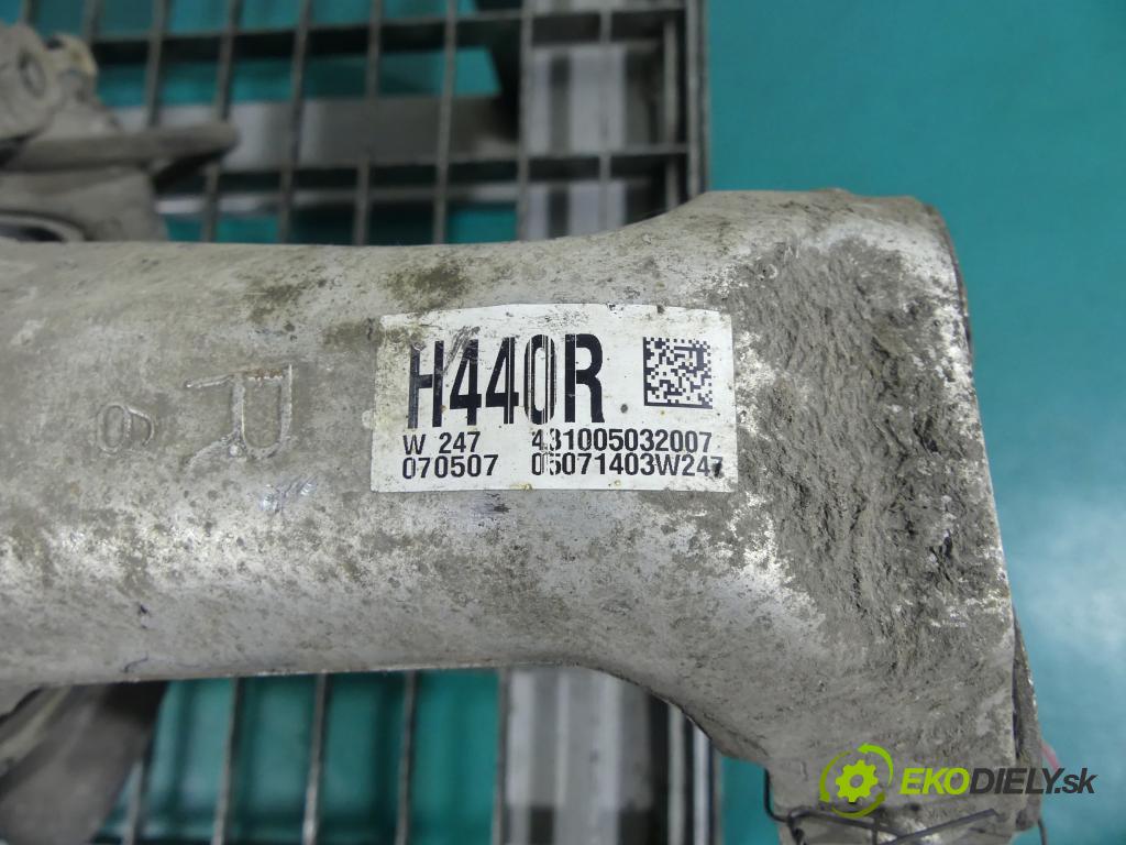 Lexus LS IV 2006-2017 5.0 V8 394KM: automatic 290 kW 4969 cm3 4- náboj pravé  (Náboje)