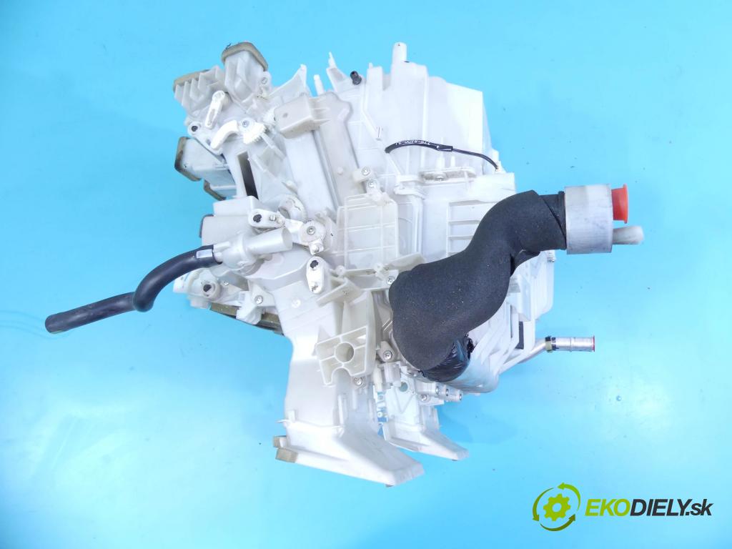 Lexus LS IV 2006-2017 5.0 V8 394KM: automatic 290 kW 4969 cm3 4- radiator 87050-50161 (Radiátory kúrenia)