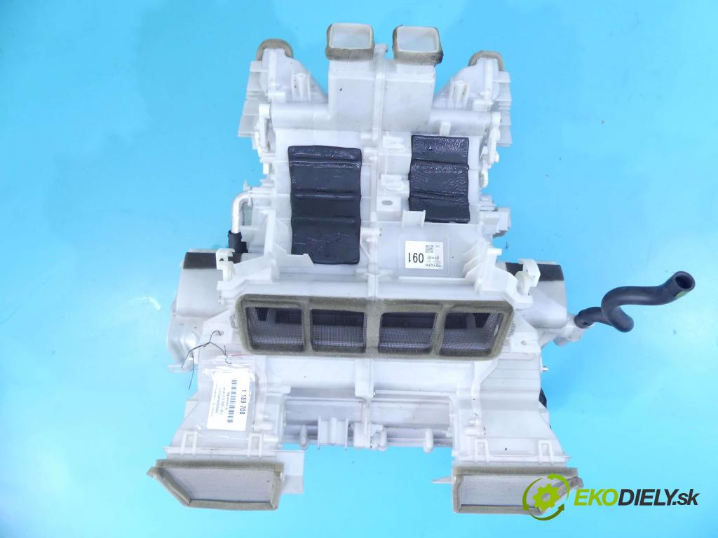 Lexus LS IV 2006-2017 5.0 V8 394KM: automatic 290 kW 4969 cm3 4- radiator 87050-50161 (Radiátory kúrenia)