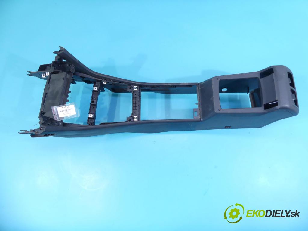 Audi A4 B6 2000-2004 1.9 tdi 131 HP manual 96 kW 1896 cm3 4- operadlo 5G0863289C (Lakťové opierky)