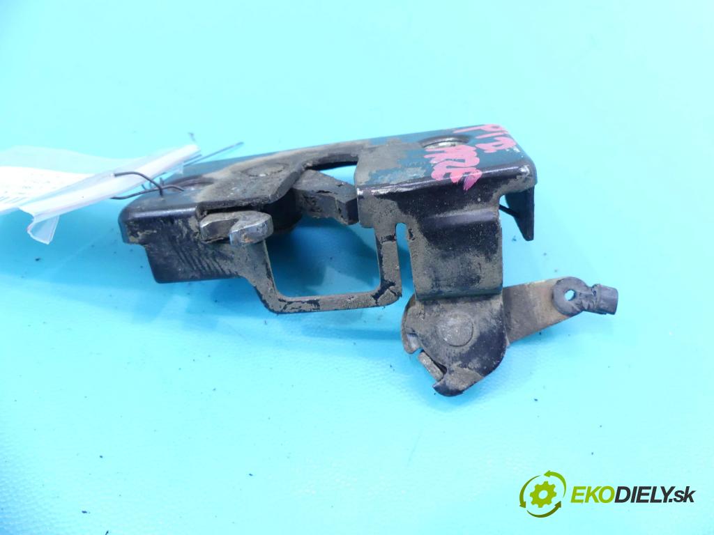 Vw Transporter T4 1990-2003 1.9 TD 68 HP manual 50 kW 1896 cm3 5- zámok zadné pravý 701843604D