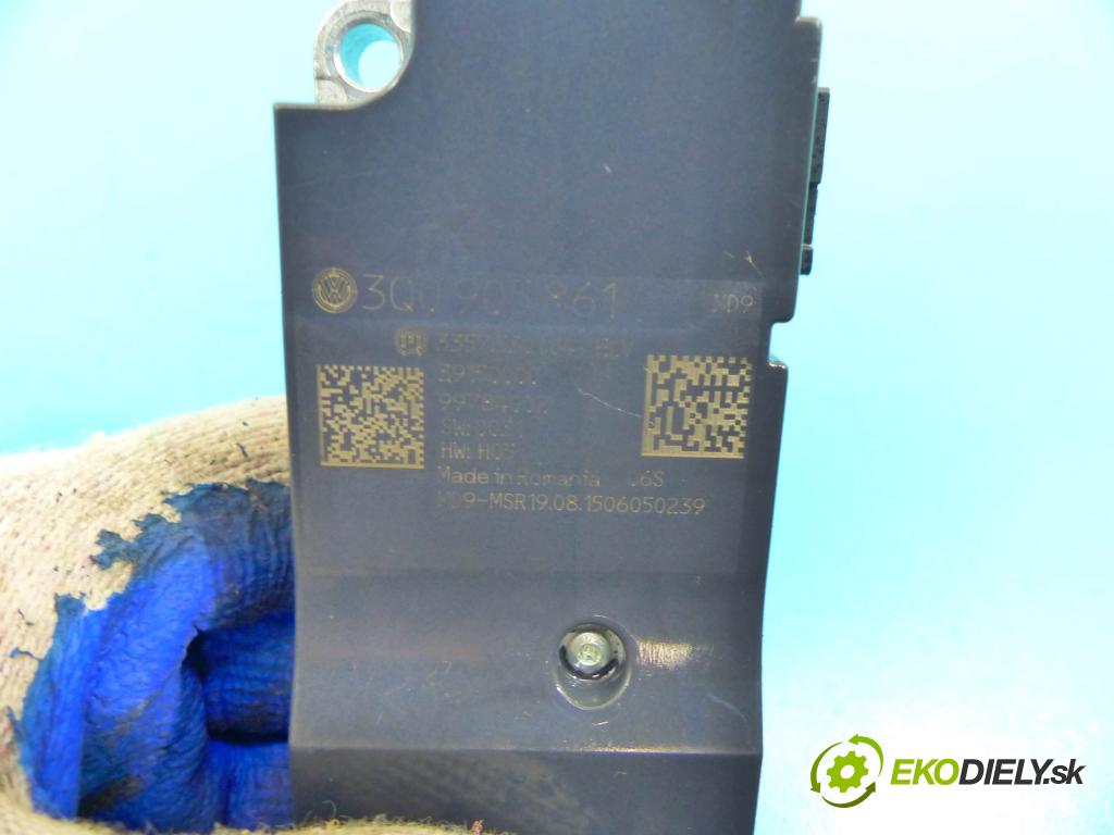 Vw Passat B8 2014 - 2.0 tdi 239KM automatic 176 kW 1968 cm3 5- Blokáda: řízení: 3Q0905861 (Ostatné)