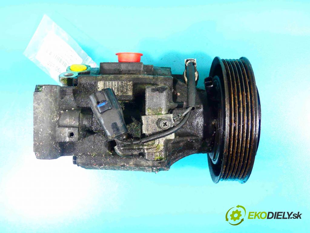 Toyota Corolla E12 2001-2009 1.4 D4D 90 hp manual 66 kW 1364 cm3 5- čerpadlo klíma 447260-7961