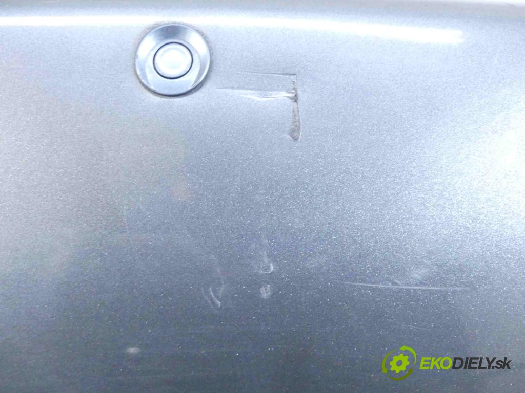 Toyota Corolla E12 2001-2009 1.4 D4D 90 hp manual 66 kW 1364 cm3 5- nárazník zadní