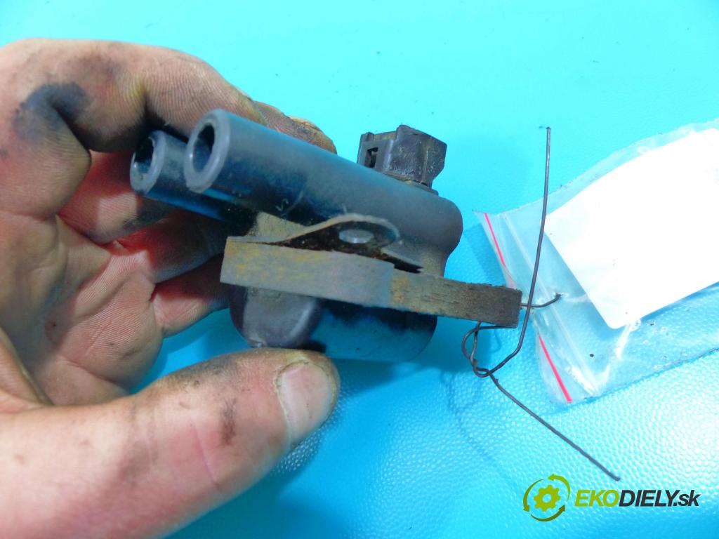 Hyundai Accent II 1999-2005 1.5 12v 90 HP manual 66 kW 1499 cm3 5- cievka zapaľovacia  (Zapaľovacie cievky, moduly)