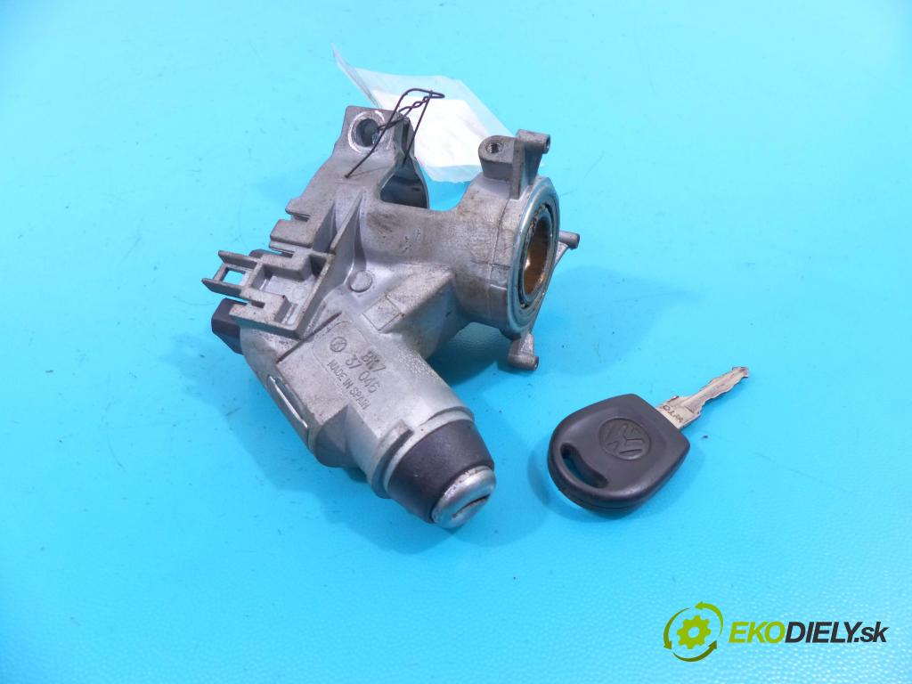 Vw Vento 1.8 75 HP manual 55 kW 1781 cm3 4- Spínačka  (Spínacie skrinky a kľúče)