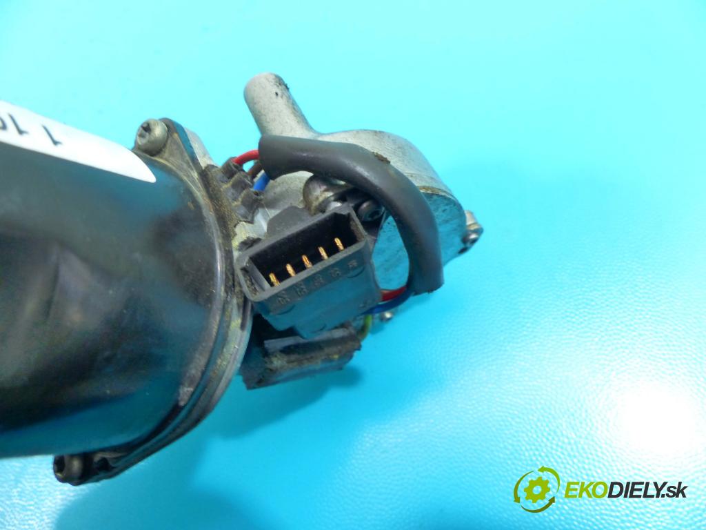 Vw Golf IV 1997-2003 1.4 16v 75 HP manual 55 kW 1390 cm3 3- motor stieračov predné 1J1955023A