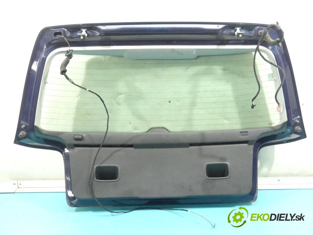Vw Golf IV 1997-2003 1.4 16v 75 HP manual 55 kW 1390 cm3 3- zadna kufor  (Zadné kapoty)