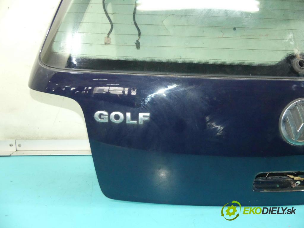 Vw Golf IV 1997-2003 1.4 16v 75 HP manual 55 kW 1390 cm3 3- zadna kufor  (Zadné kapoty)