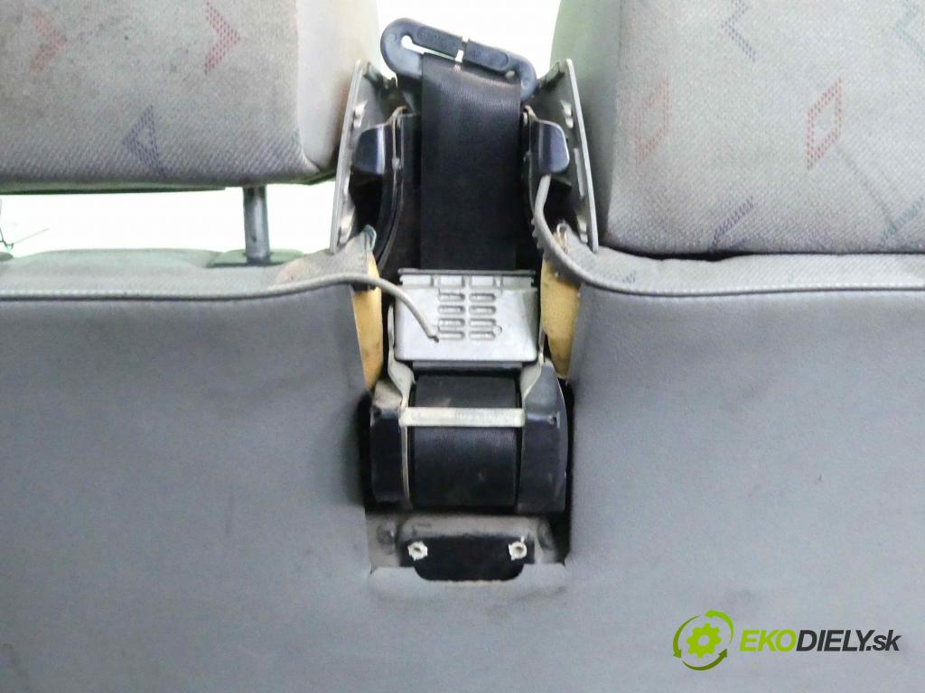 Vw Transporter T4 1990-2003 1.9 TD 68 hp manual 50 kW 1896 cm3 5- Sedadlo pravý  (Sedačky, sedadla)