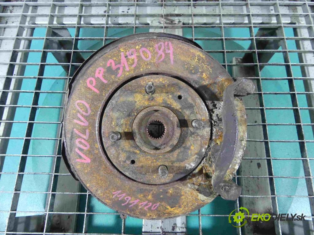 Volvo V40 I 1995-2004 1.9 DCI 116 HP manual 85 kW 1870 cm3 5- náboj pravé  (Náboje)