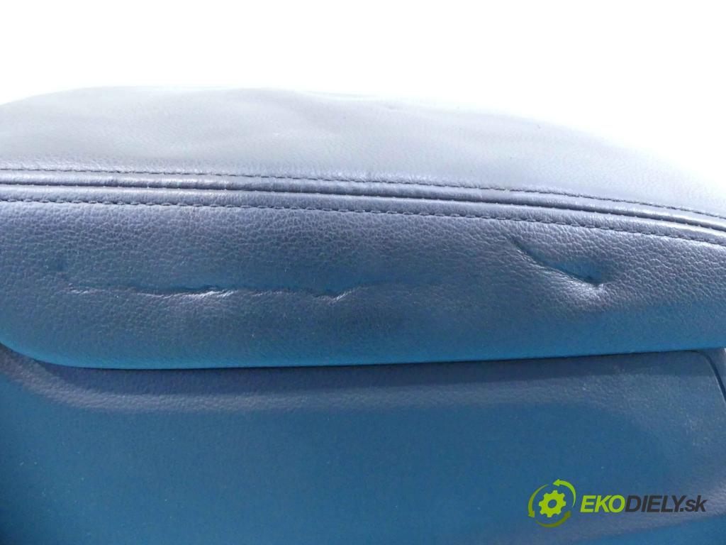 Vw Passat B8 2014 - 2.0 tdi 239KM automatic 176 kW 1968 cm3 5- operadlo 3G1963241C (Lakťové opierky)