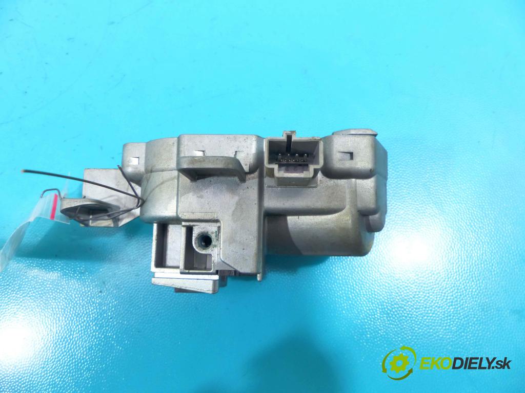 Volvo V40 II 2012-2019 2.0 D2 120 HP manual 88 kW 1969 cm3 5- Blokáda: řízení: 31340956 (Ostatné)