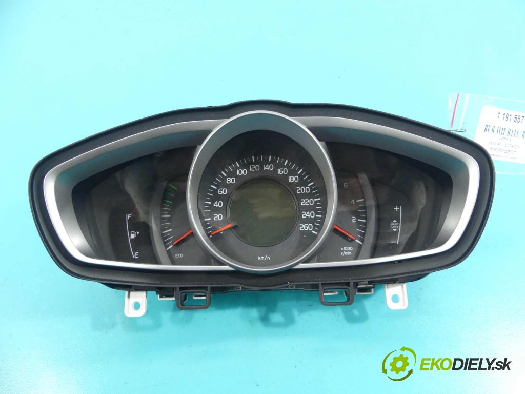 Volvo V40 II 2012-2019 2.0 D2 120 HP manual 88 kW 1969 cm3 5- prístrojovka/ budíky 36011338 (Prístrojové dosky, displeje)