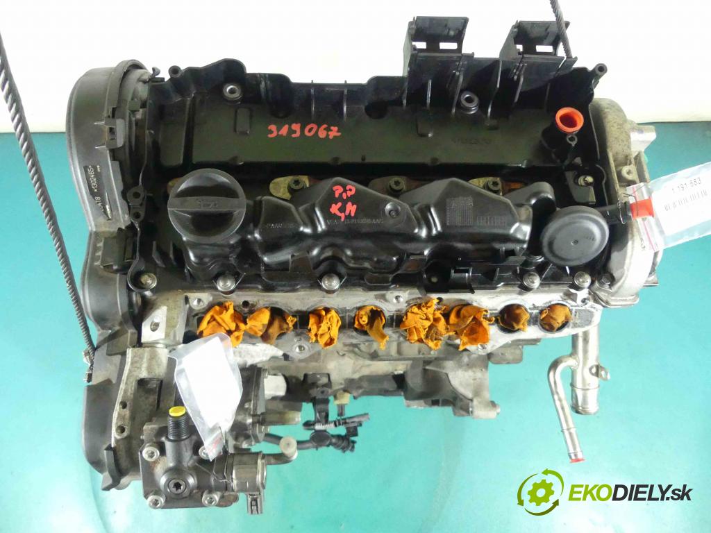 Volvo V40 II 2012-2019 2.0 D2 120 hp manual 88 kW 1969 cm3 5- motor diesla D4204T8