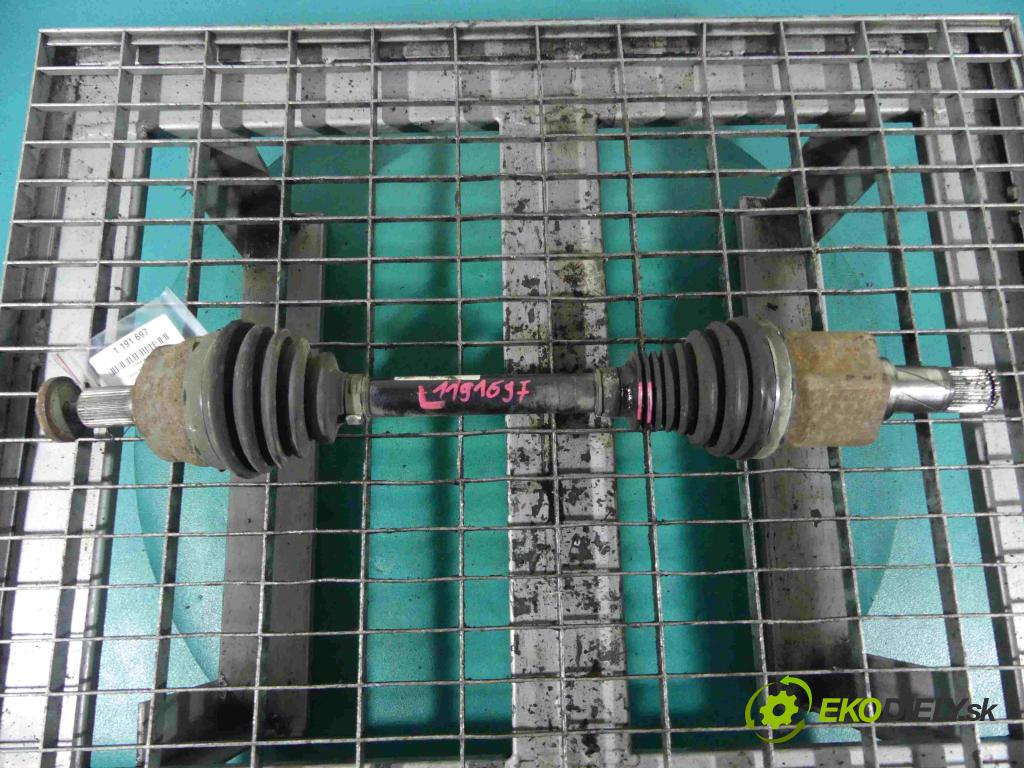 Volvo V40 II 2012-2019 2.0 D2 120 HP manual 88 kW 1969 cm3 5- poloos ľavé 31437065 (Poloosy)