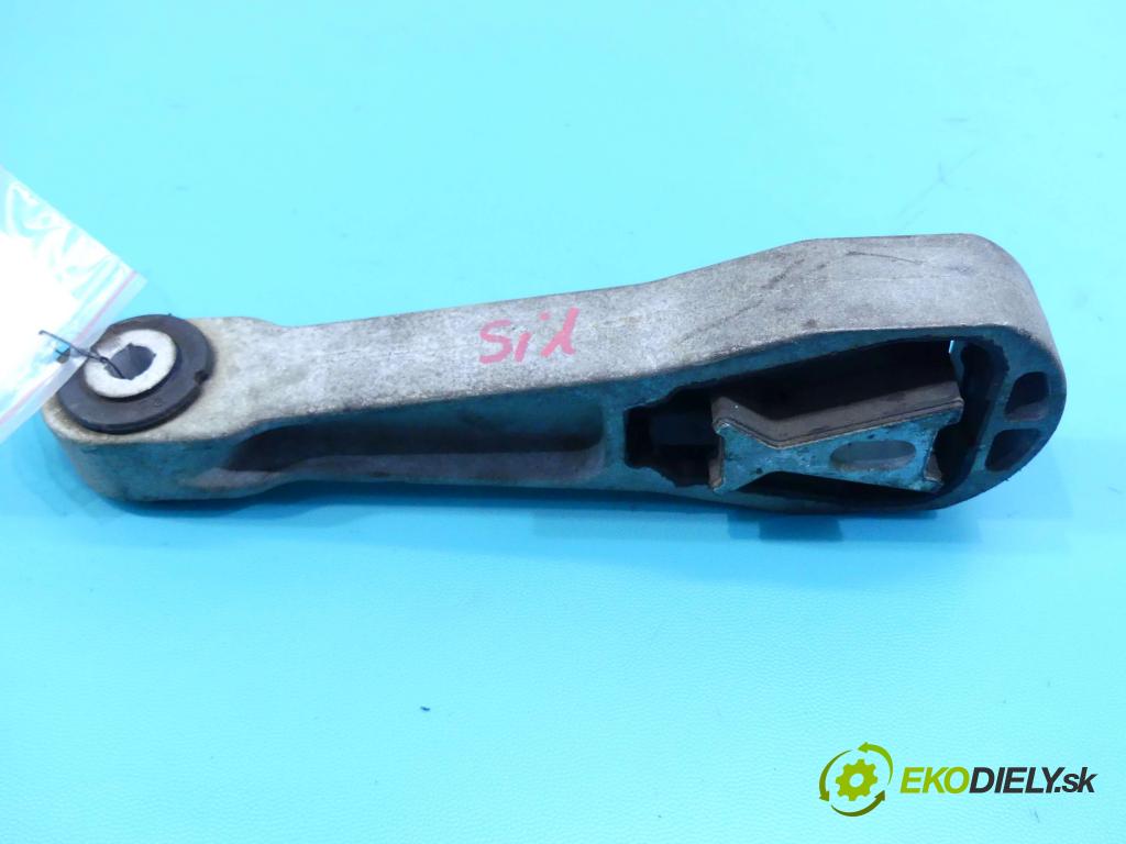 Volvo V40 II 2012-2019 2.0 D2 120 HP manual 88 kW 1969 cm3 5- airbag motora 31359542 (Držiaky motora)