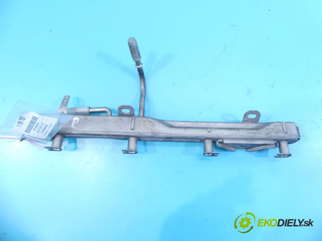 Lexus LS IV 2006-2017 5.0 V8 394KM: automatic 290 kW 4969 cm3 4- lišta vstrekovacia  (Vstrekovacie lišty)