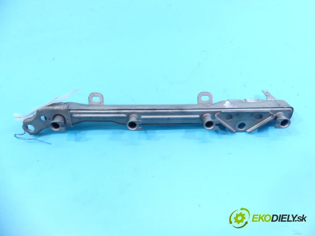 Lexus LS IV 2006-2017 5.0 V8 394KM: automatic 290 kW 4969 cm3 4- lišta vstrekovacia  (Vstrekovacie lišty)