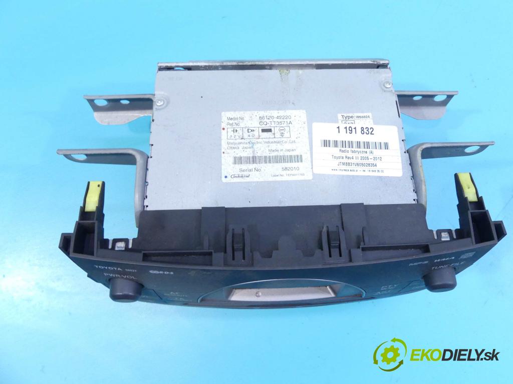Toyota Rav4 III 2005-2012 2.2 D-CAT 177 HP manual 130 kW 2231 cm3 5- Radio továreň: 86120-42220