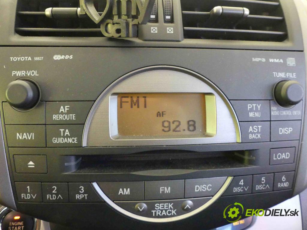 Toyota Rav4 III 2005-2012 2.2 D-CAT 177 HP manual 130 kW 2231 cm3 5- Radio továreň: 86120-42220
