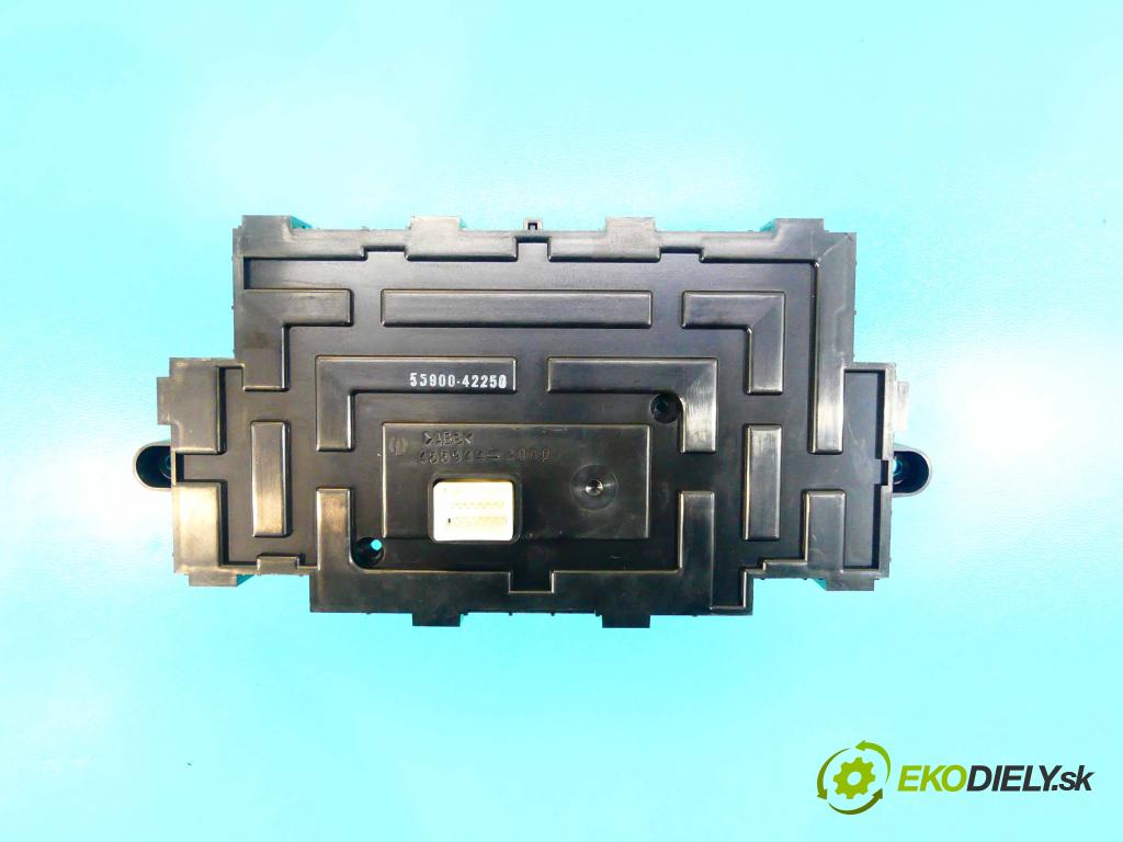 Toyota Rav4 III 2005-2012 2.2 D-CAT 177 HP manual 130 kW 2231 cm3 5- panel kúrenia 55900-42250