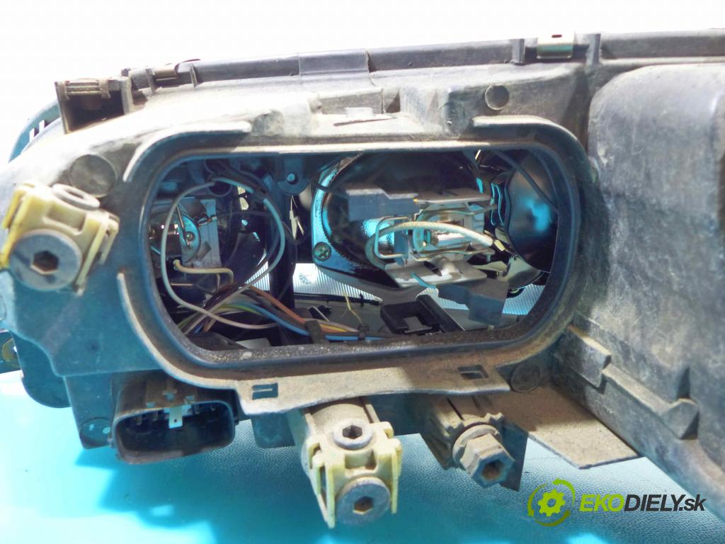 Mazda 6 I GG 2002-2007 2.0 citd 143 HP manual 105 kW 1998 cm3 5- Reflektor: pravý F014002473R (Pravé)