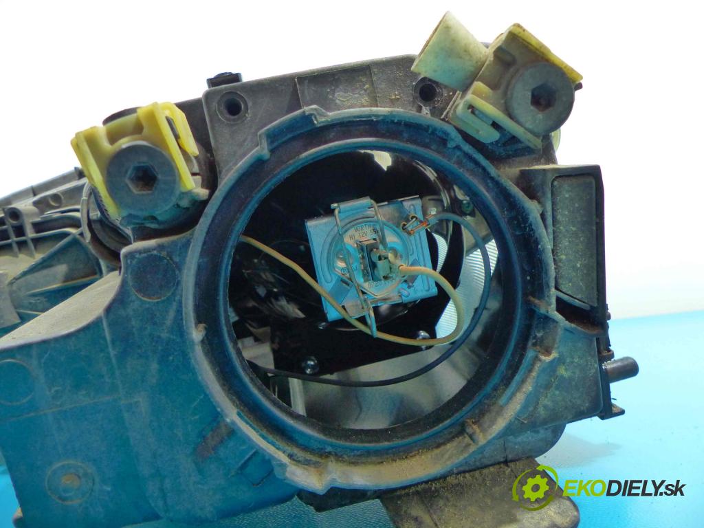 Mazda 6 I GG 2002-2007 2.0 citd 143 HP manual 105 kW 1998 cm3 5- Reflektor: pravý F014002473R (Pravé)