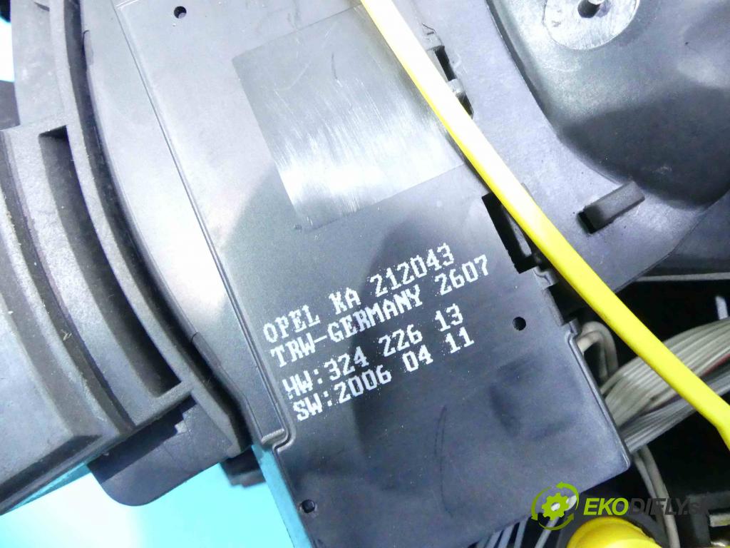 Opel Zafira B 2005-2014 1.9 cdti 120 HP automatic 88 kW 1910 cm3 5- Páka: Změny: stupeň,rýchlosť 13142071 (Rýchlostné páky / kulisy)
